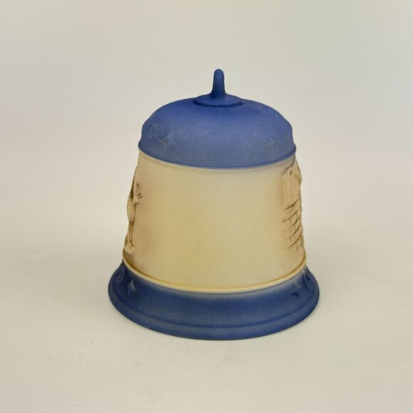 M.J. Hummel Christmas Bell "Letter To Santa Claus" 1990 Second Edition Porcelain - Picture 3 of 14
